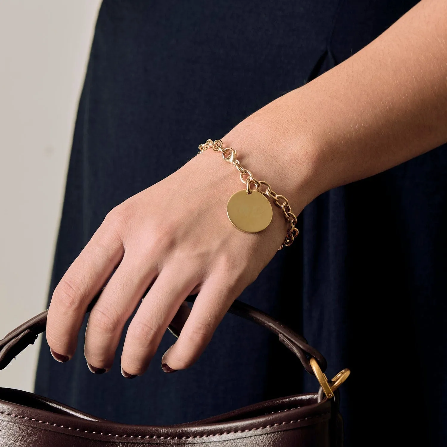 Tiffany & Co - Bracelet en or jaune sold by 58 Facettes product image thumbnail 2