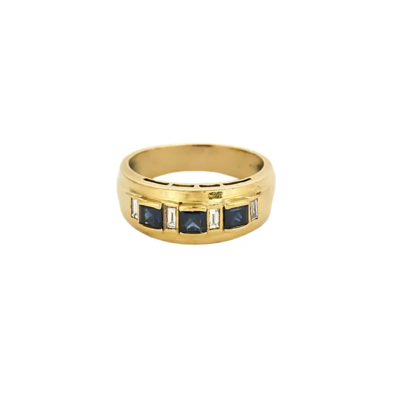 Bague en or jaune, saphirs et diamants sold by 58 Facettes