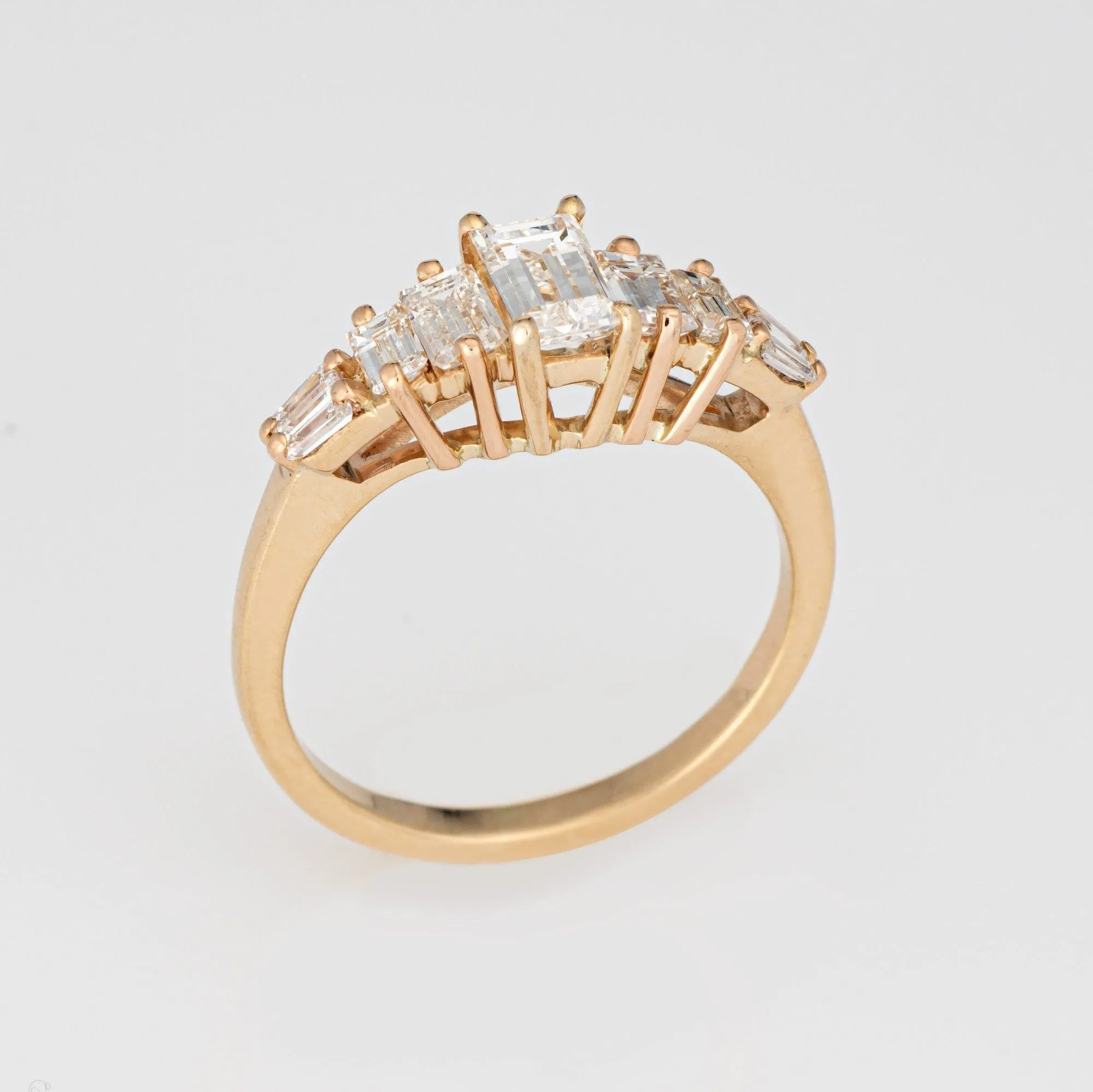 Alliance anniversaire vintage en or jaune 14 carats avec 5 diamants de 1,40 ct sold by 58 Facettes product image thumbnail 3