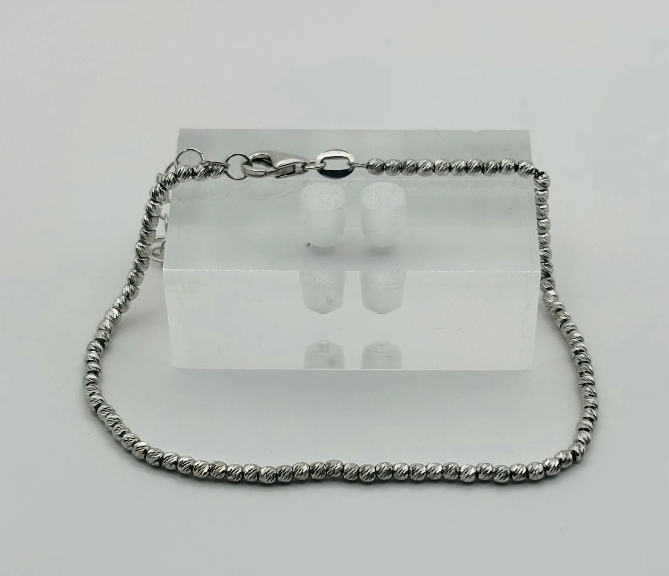 Bracelet boule de diamant en or blanc sold by 58 Facettes product image thumbnail 3