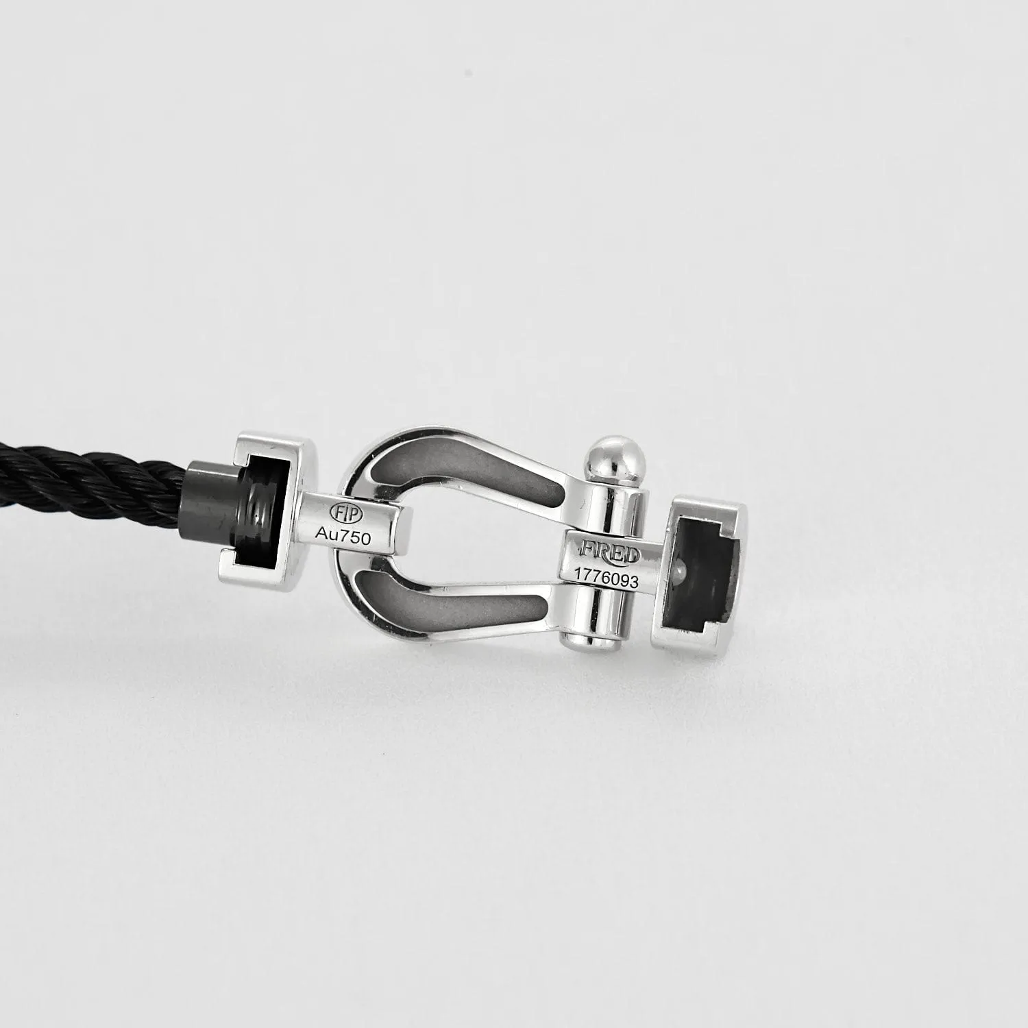 FRED - FORCE 10 - Moyen modèle - Bracelet en or blanc et cordon torsadé noir sold by 58 Facettes product image thumbnail 4