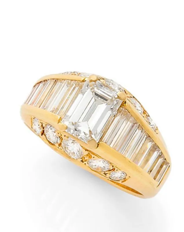 Bague or jaune et diamants sold by 58 Facettes