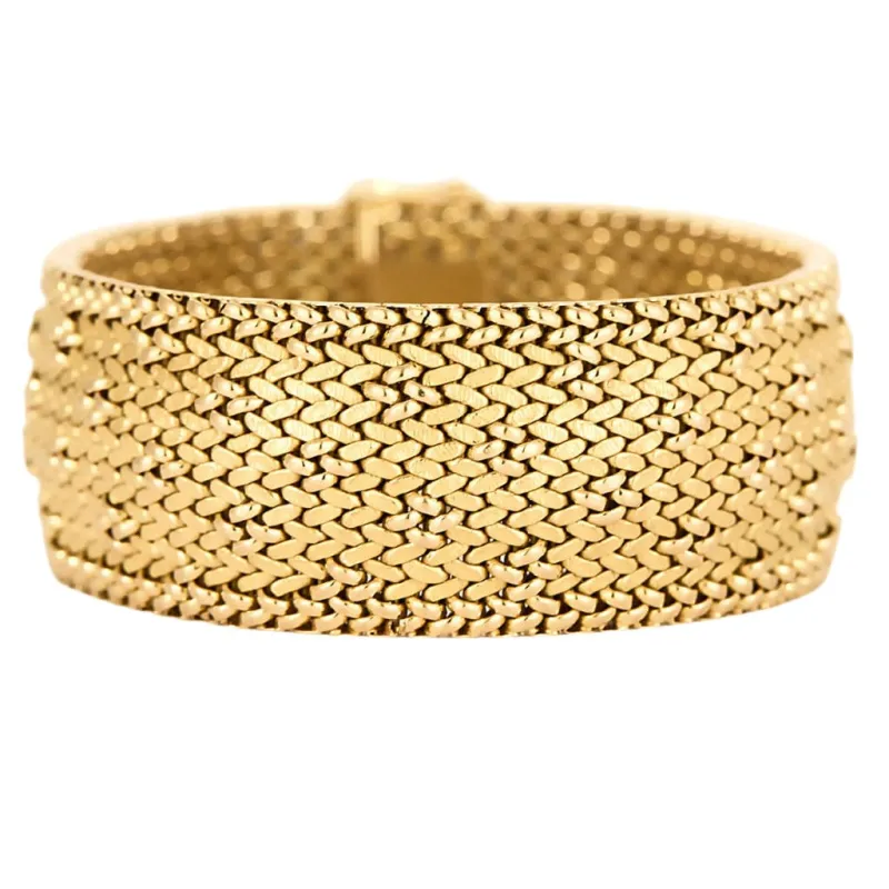 Large bracelet en or jaune à maille polonaise sold by 58 Facettes