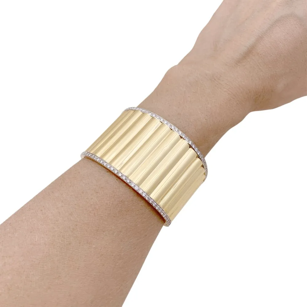 Bracelet manchette deux ors et diamants. sold by 58 Facettes product image thumbnail 5