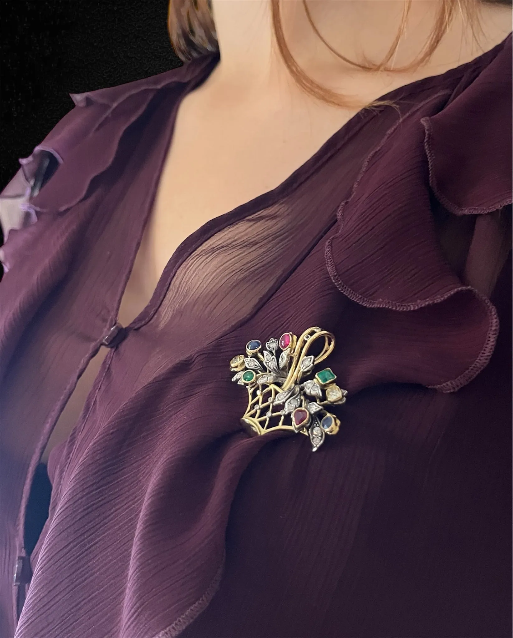 Broche-pendentif Bouquet avec diamants et pierres précieuses sold by 58 Facettes product image thumbnail 3