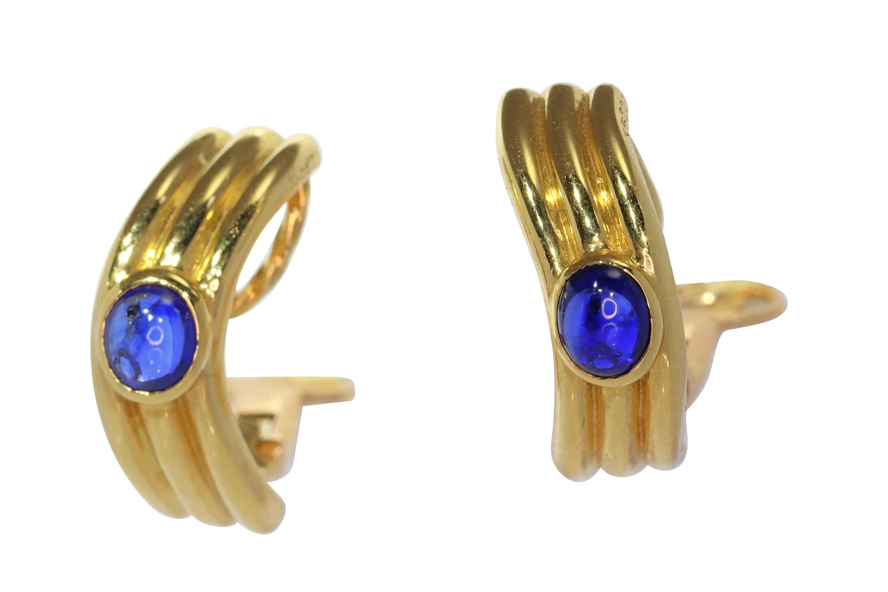 Boucles d'oreilles vintage signées Boucheron serties de saphirs cabochons sold by 58 Facettes product image thumbnail 3