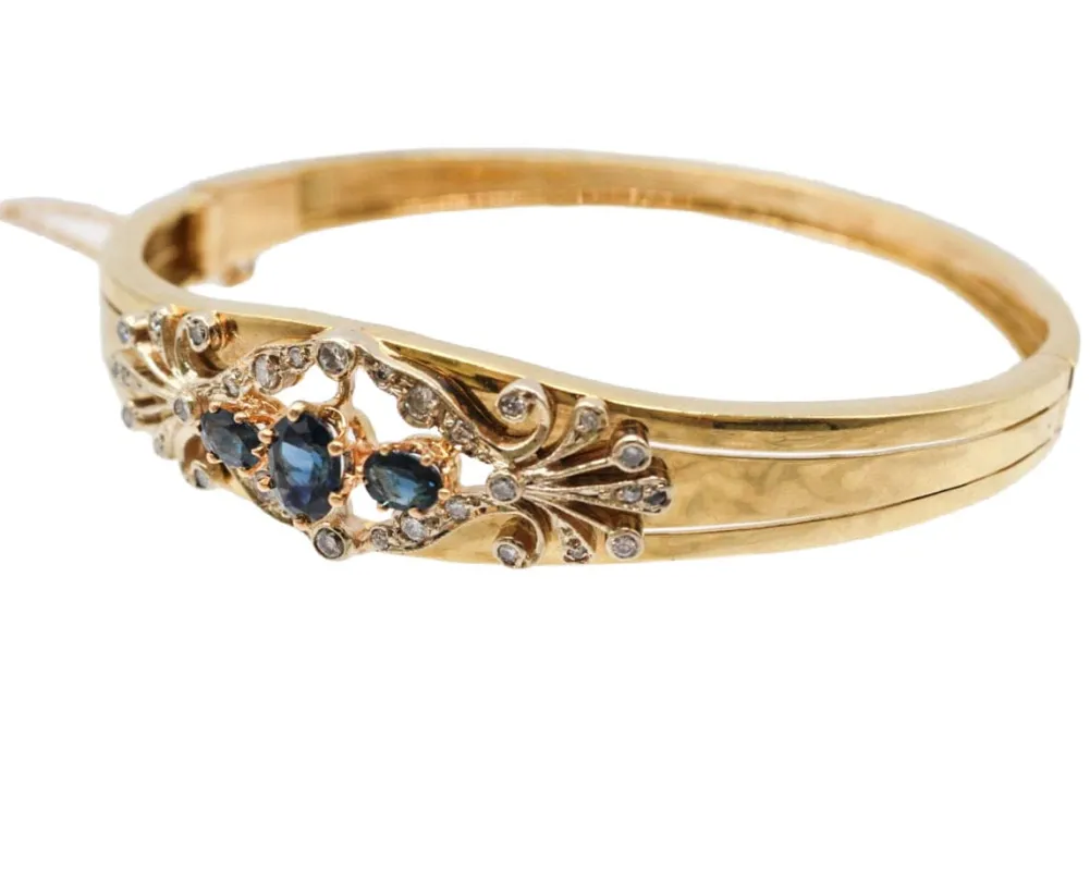 Bracelet jonc or jaune 3 saphirs sold by 58 Facettes