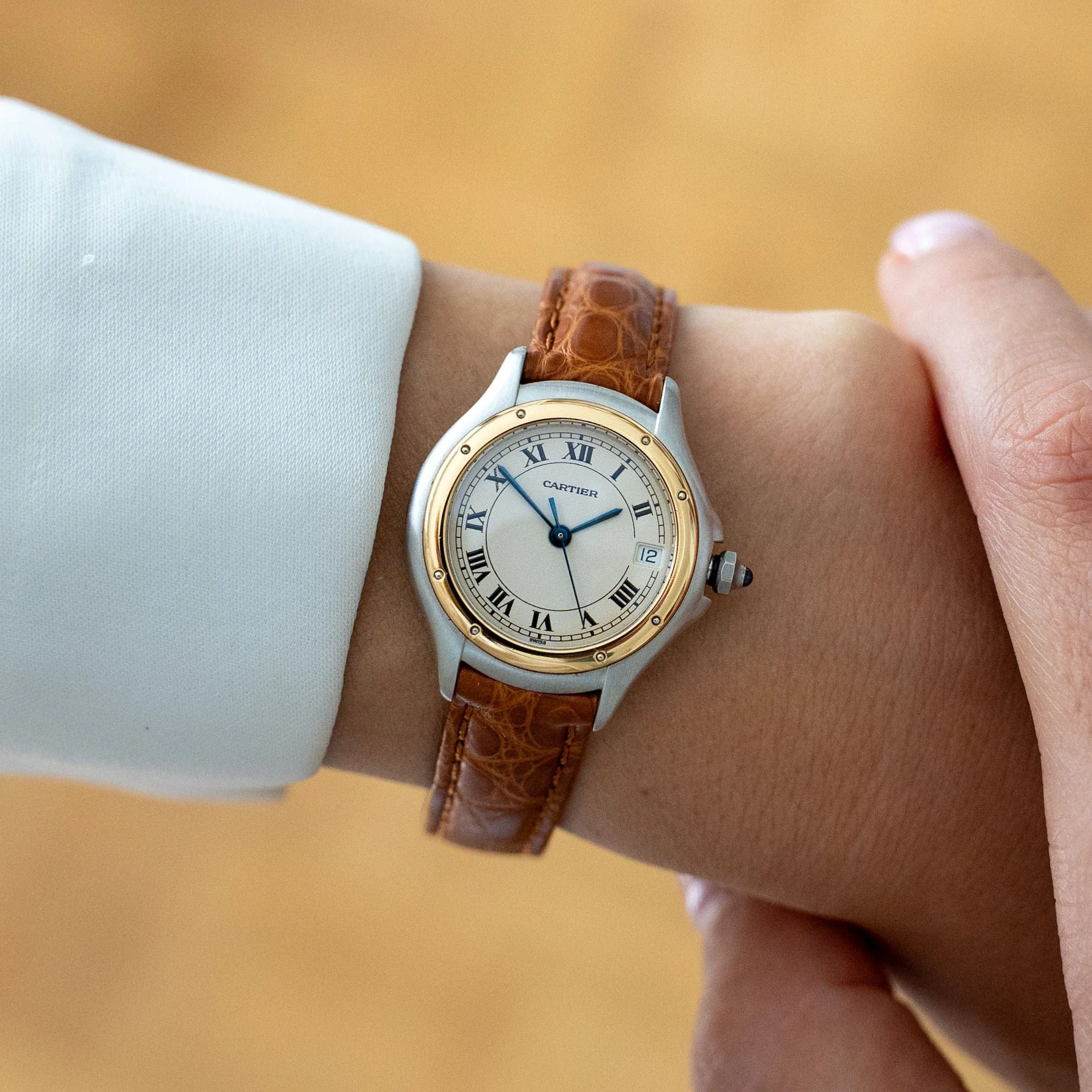 CARTIER - Panthère Cougar Watch - Ivory roman dial - SM sold by 58 Facettes product image thumbnail 2