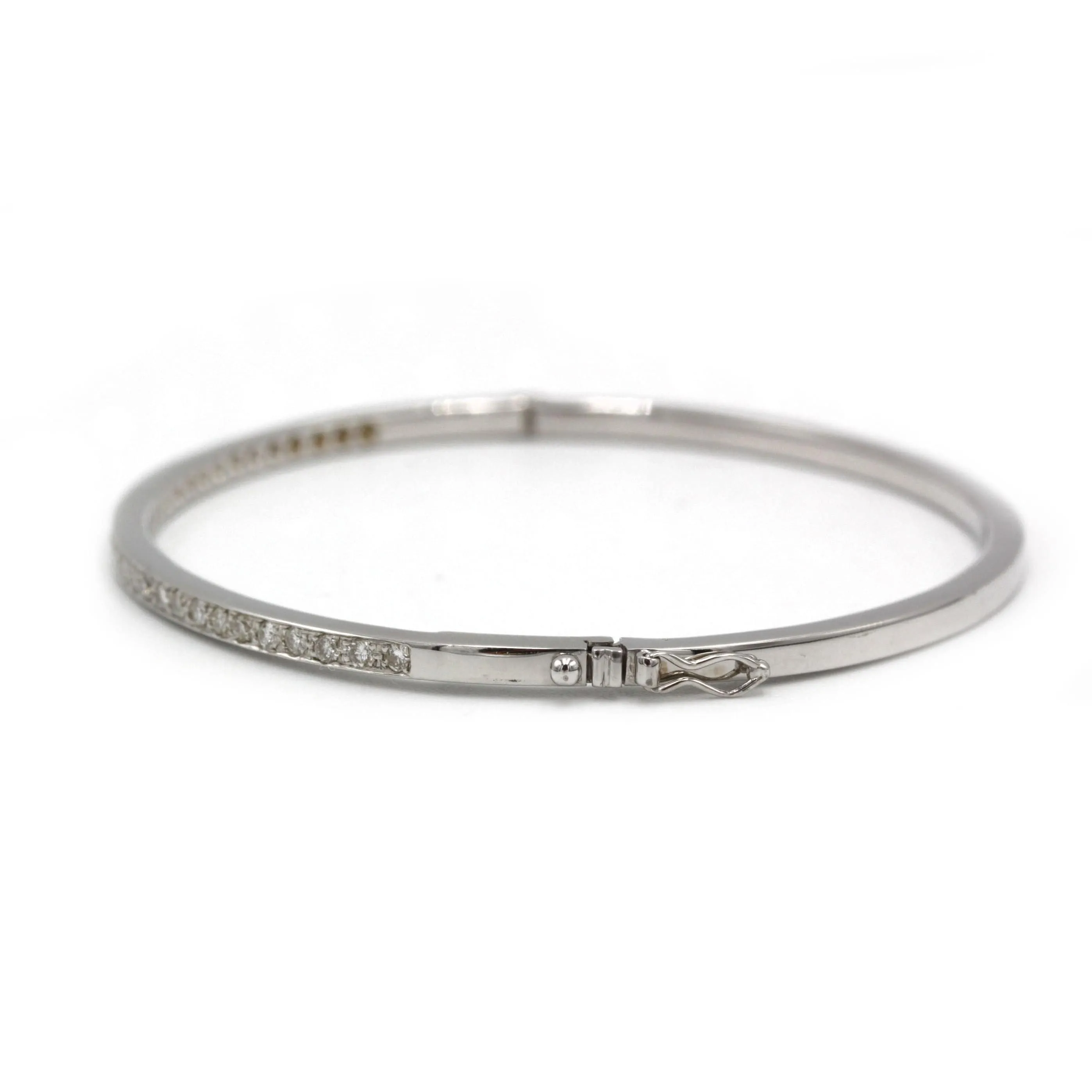 Bracelet jonc or blanc 750 et diamants sold by 58 Facettes product image thumbnail 2