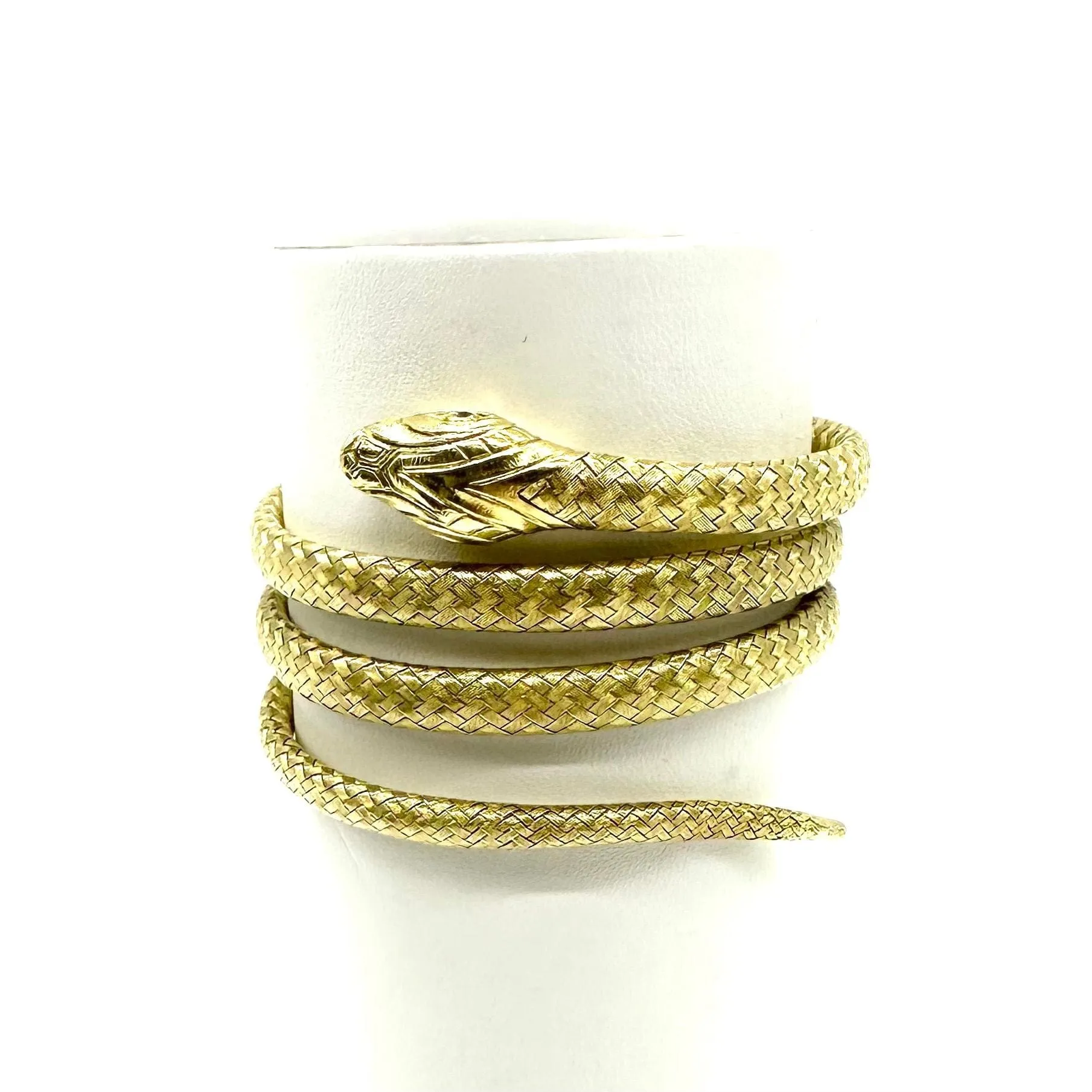 Bracelet volume serpent or jaune et saphirs sold by 58 Facettes product image thumbnail 4