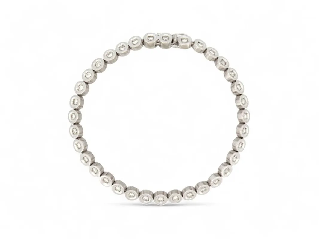 bracelet tennis t19 serti de 35 diamants 2.1ct en or blanc 14k 16gr sold by 58 Facettes