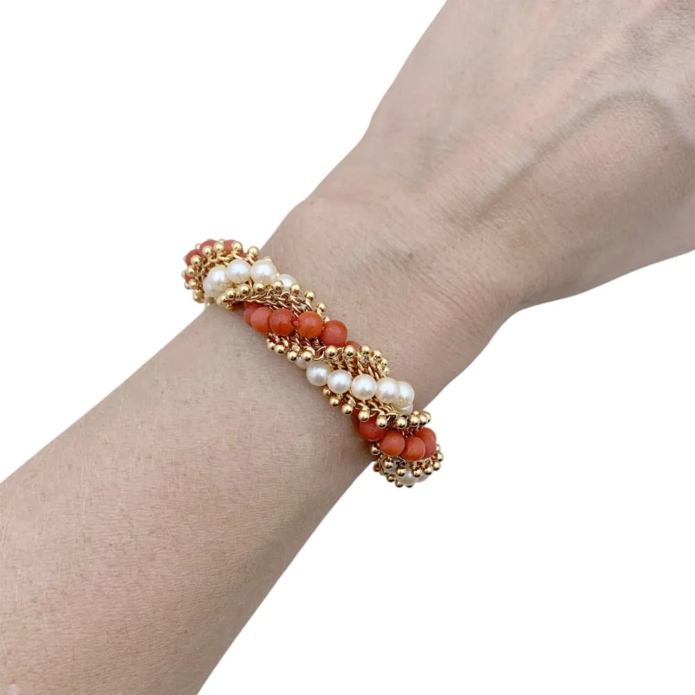 Bracelet Van Cleef & Arpels, "Twist", or jaune, corail, perles. sold by 58 Facettes product image thumbnail 4