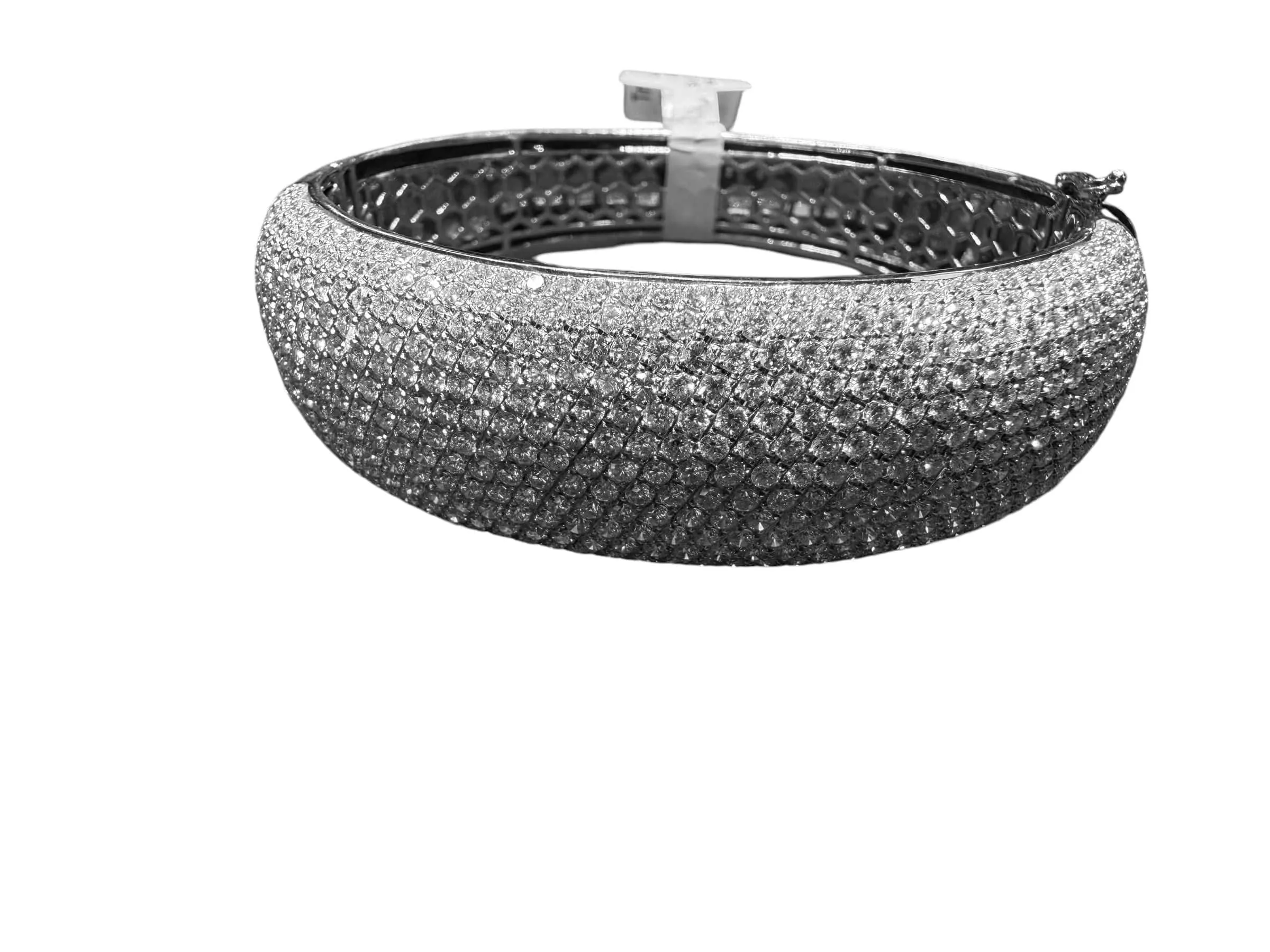 Bracelet or blanc et 16,18 carats de diamants naturels sold by 58 Facettes