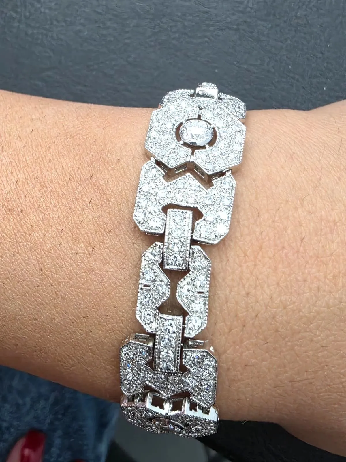 Superbe bracelet Art Déco en platine avec diamants sold by 58 Facettes product image thumbnail 2