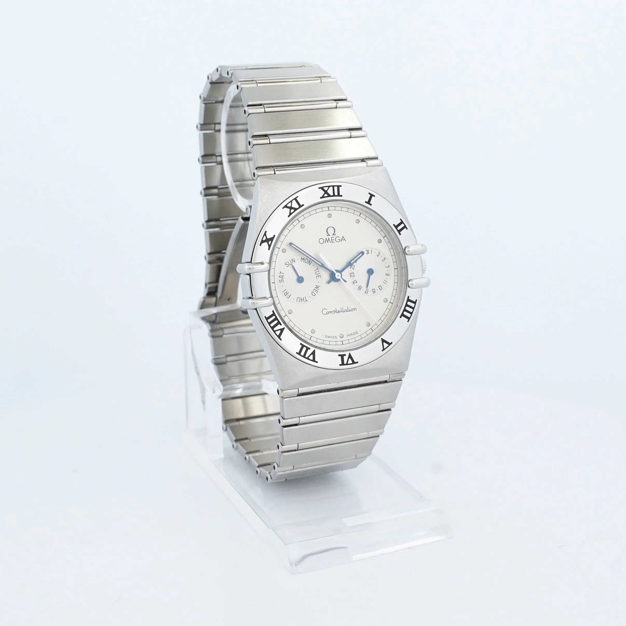 Omega Constellation day date - Ivory dial sold by 58 Facettes product image thumbnail 4