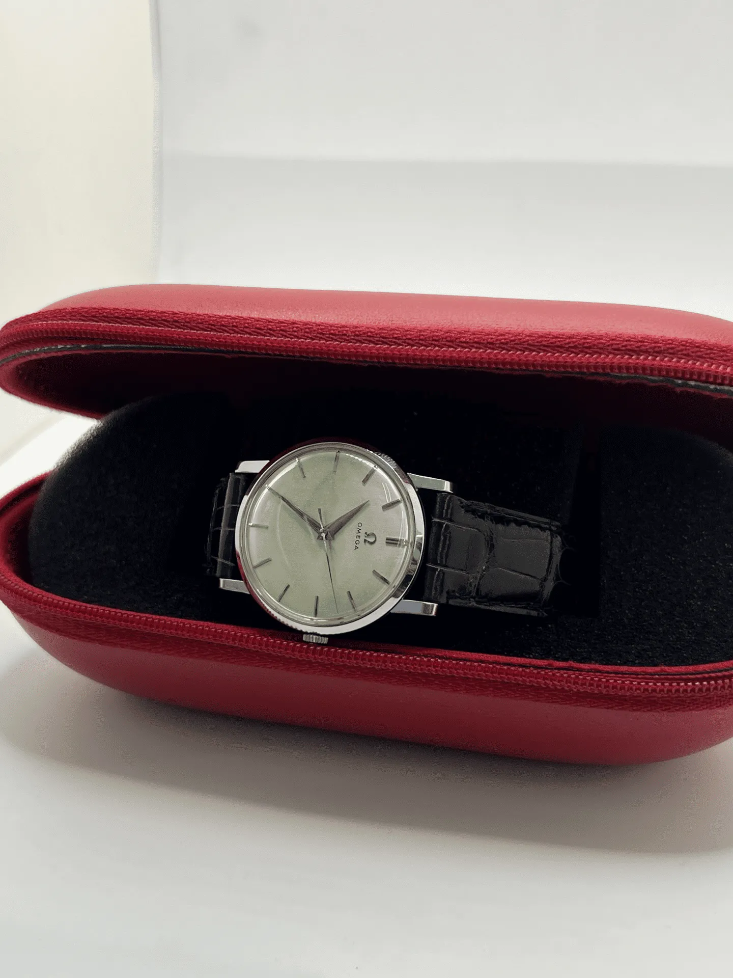 Omega Classic Vintage 33 mm sold by 58 Facettes product image thumbnail 2