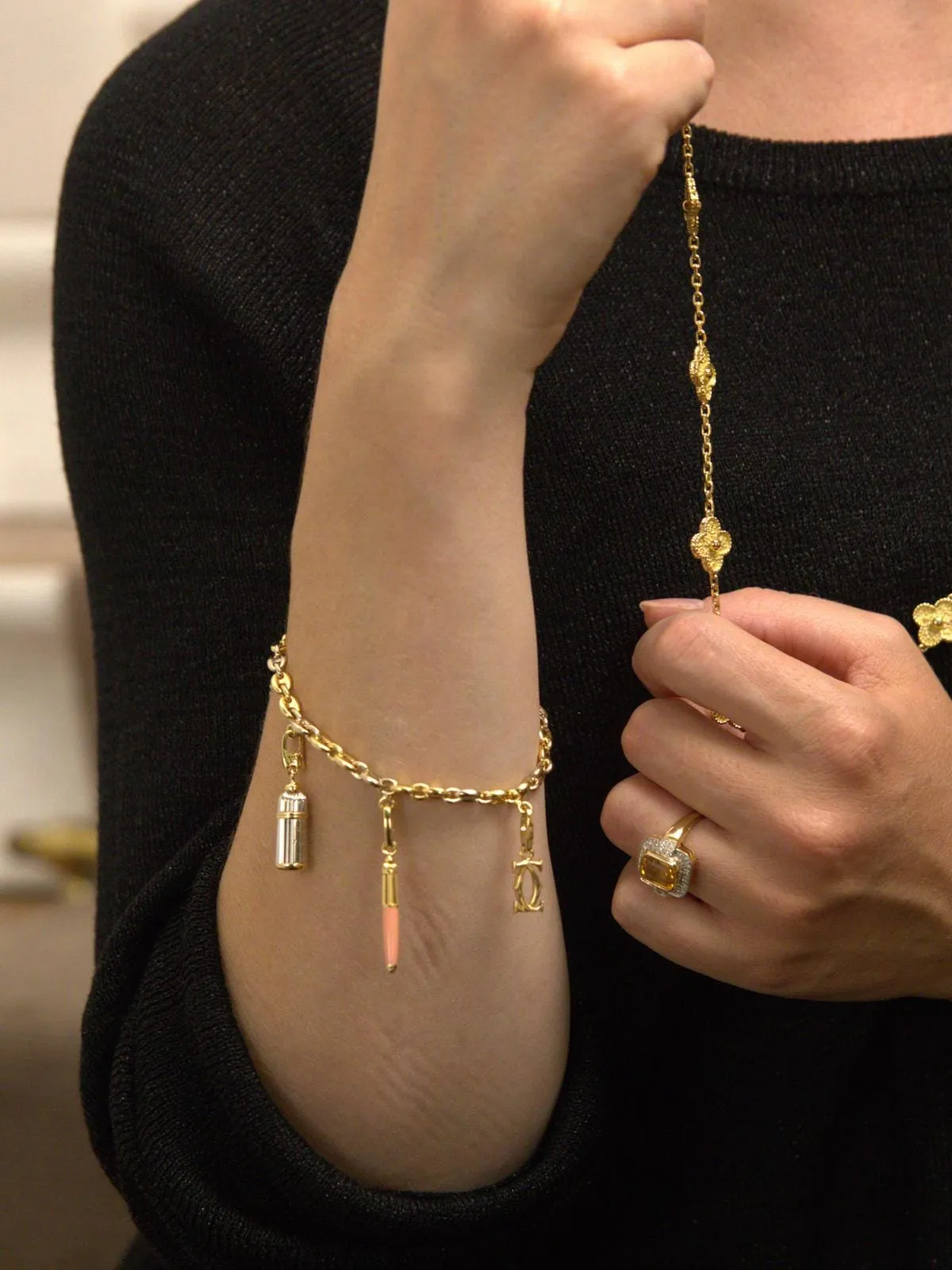 Cartier Bracelet Charms Or jaune sold by 58 Facettes product image thumbnail 2