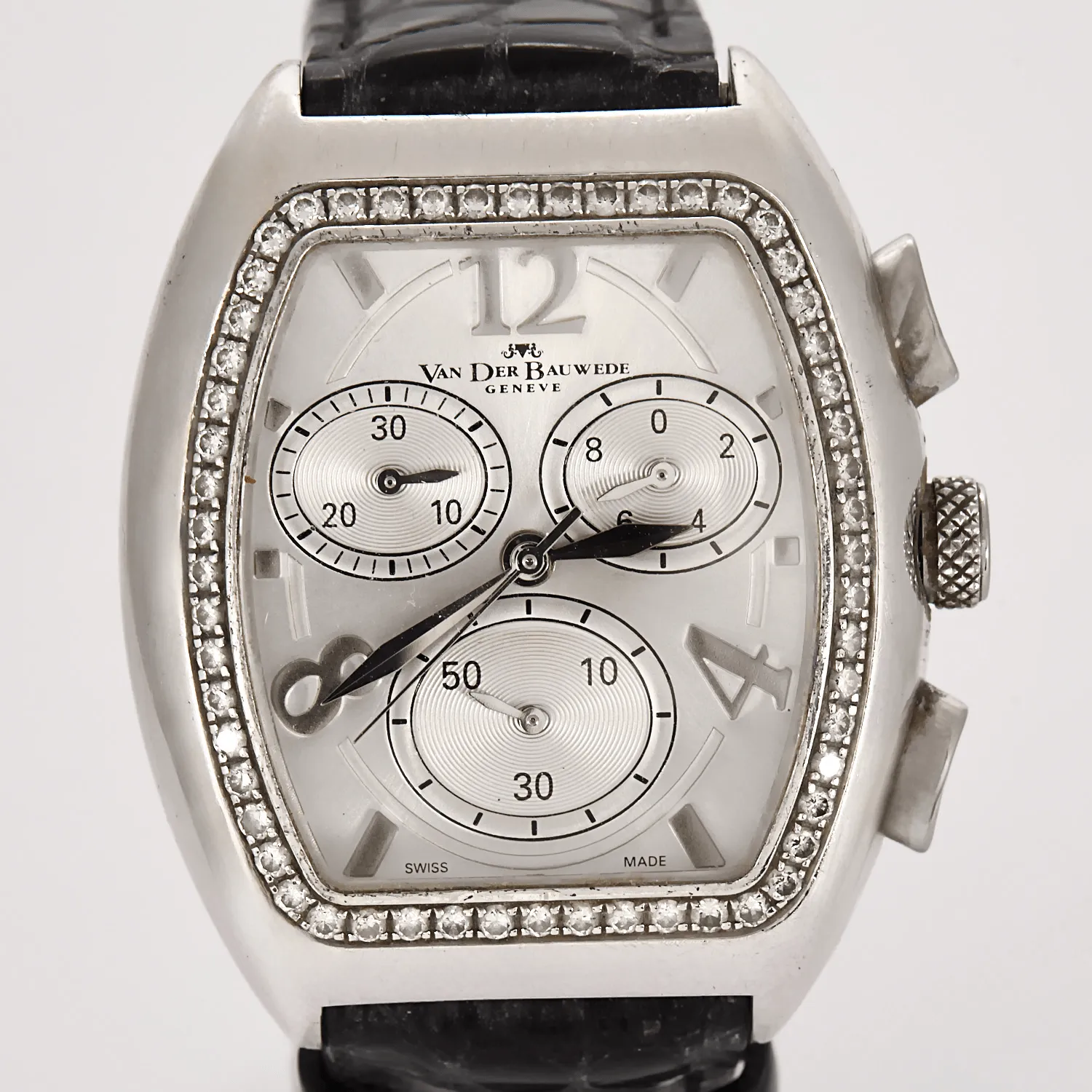 VAN DER BAUWEDE - Magnum XS Chrono calibre 65 - Montre en acier et diamants à mouvement quartz sold by 58 Facettes