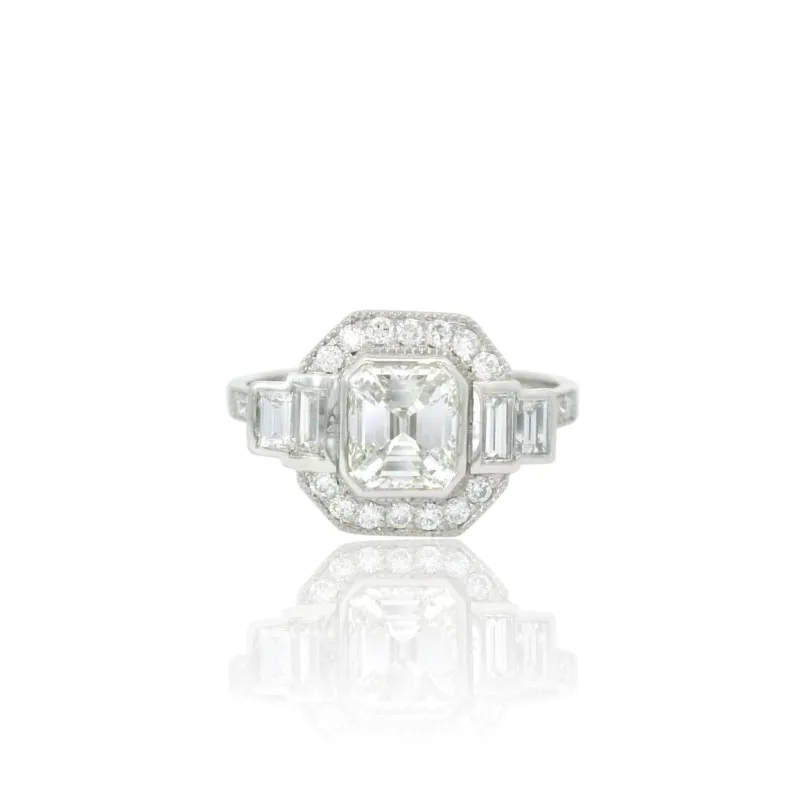 Art Deco inspired diamond ring sold by 58 Facettes