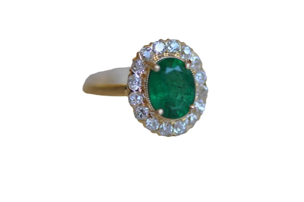 Antique yellow gold emerald ring sold by 58 Facettes