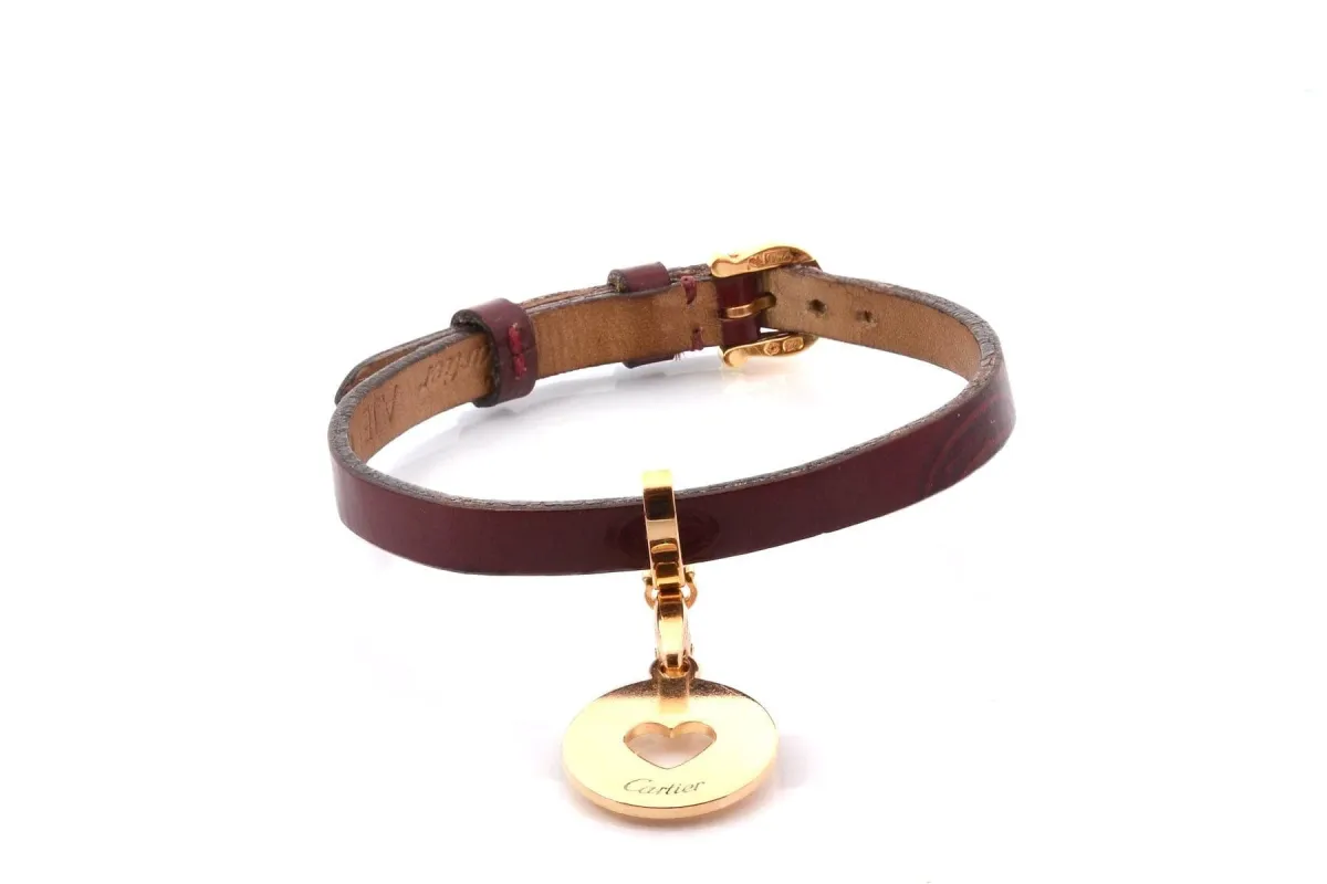 Bracelet signé Cartier en or 18k et cuir sold by 58 Facettes