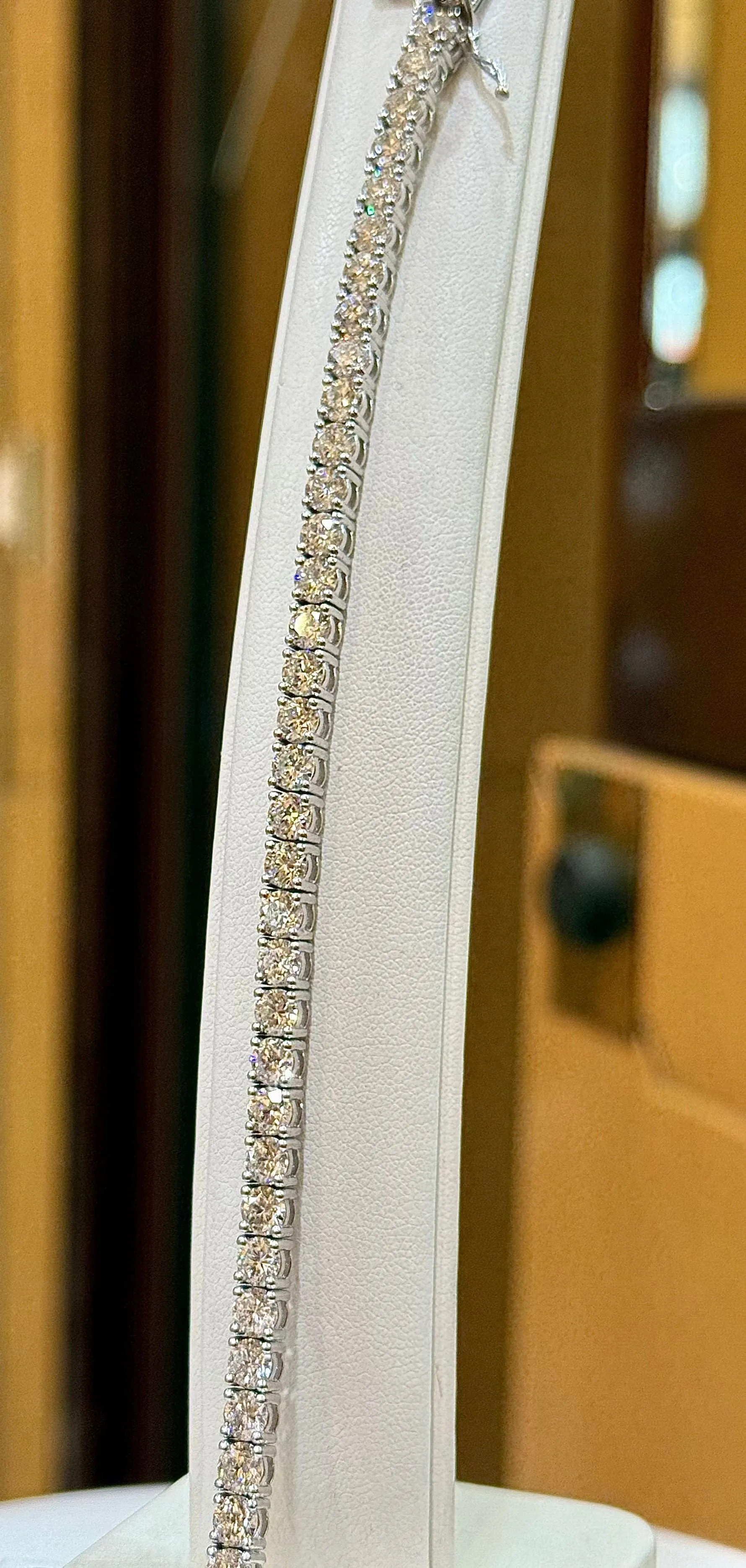 Bracelet tennis or blanc et diamants sold by 58 Facettes product image thumbnail 5