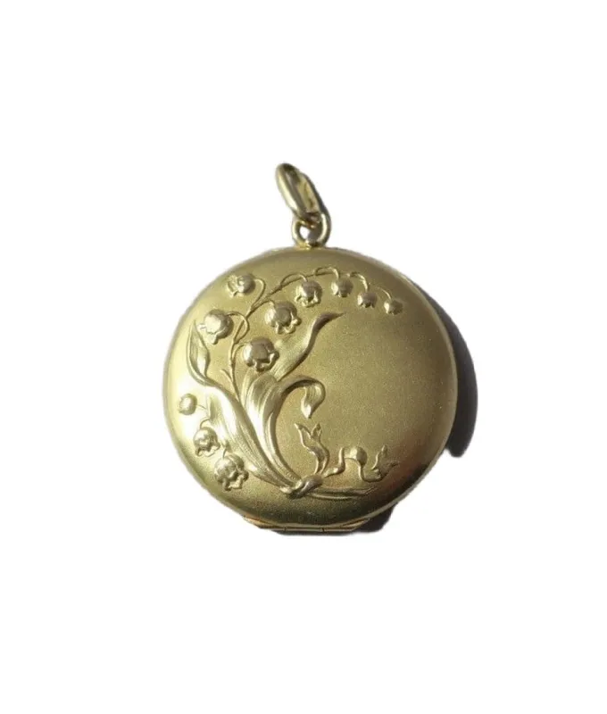 Important pendentif porte-photo Muguet Art Nouveau or jaune sold by 58 Facettes