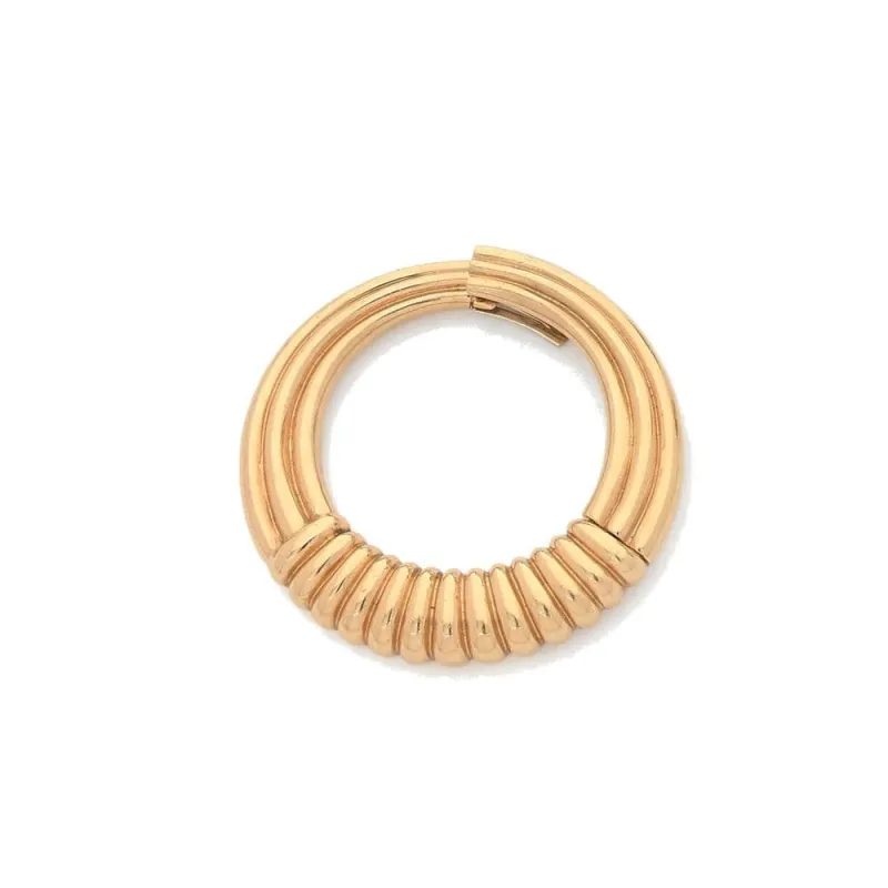 VAN CLEEF & ARPELS Clip « Cercle », or 18k sold by 58 Facettes