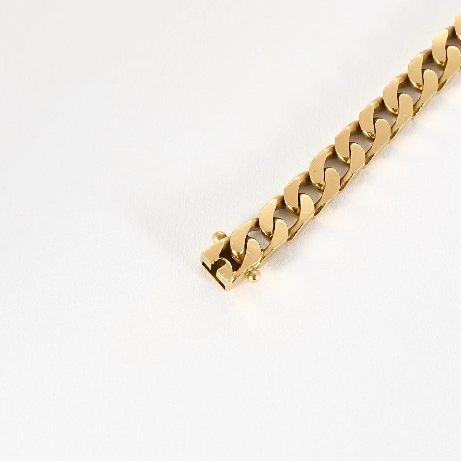 Bracelet en or jaune composé d'une maille gourmette sold by 58 Facettes product image thumbnail 4