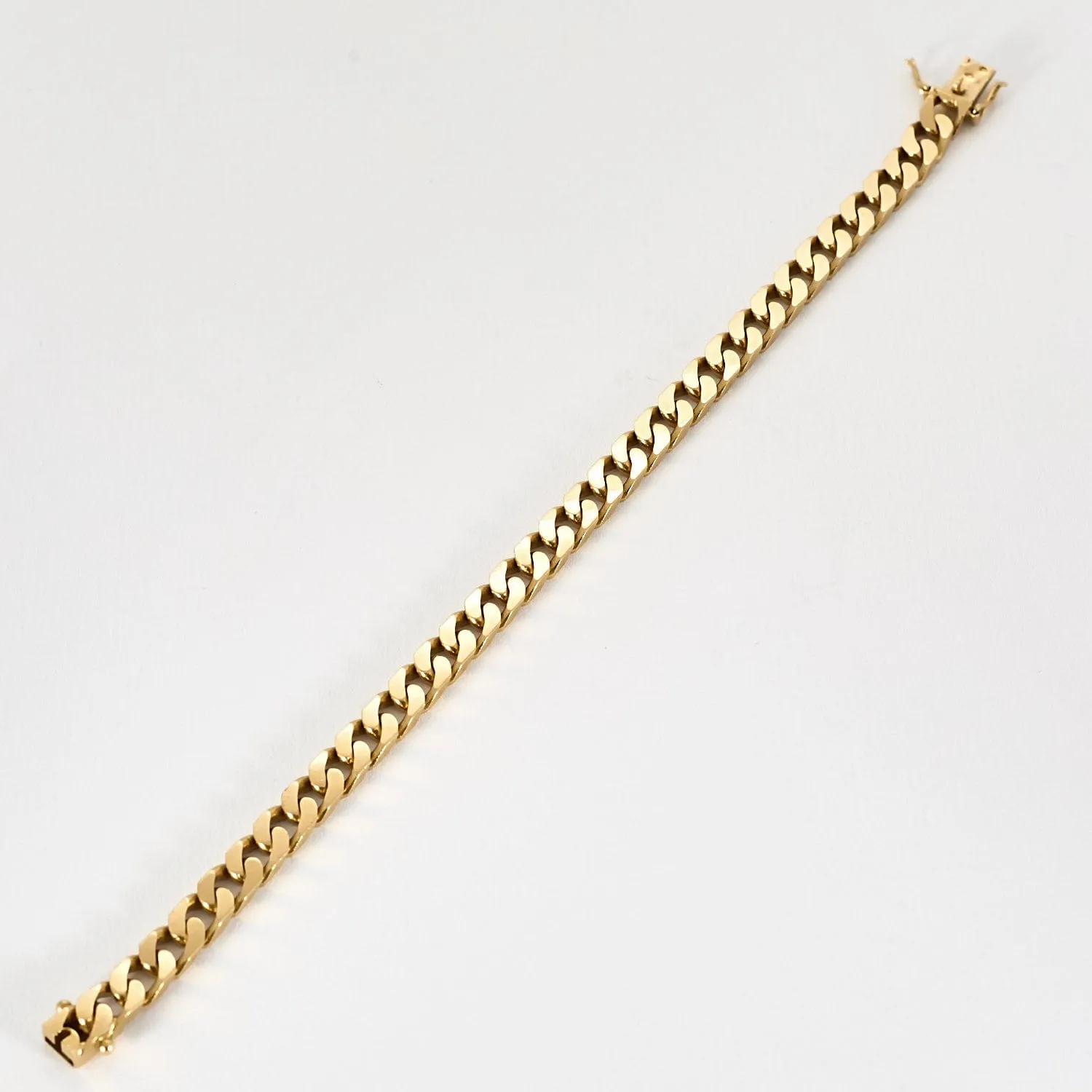 Bracelet en or jaune composé d'une maille gourmette sold by 58 Facettes product image thumbnail 3