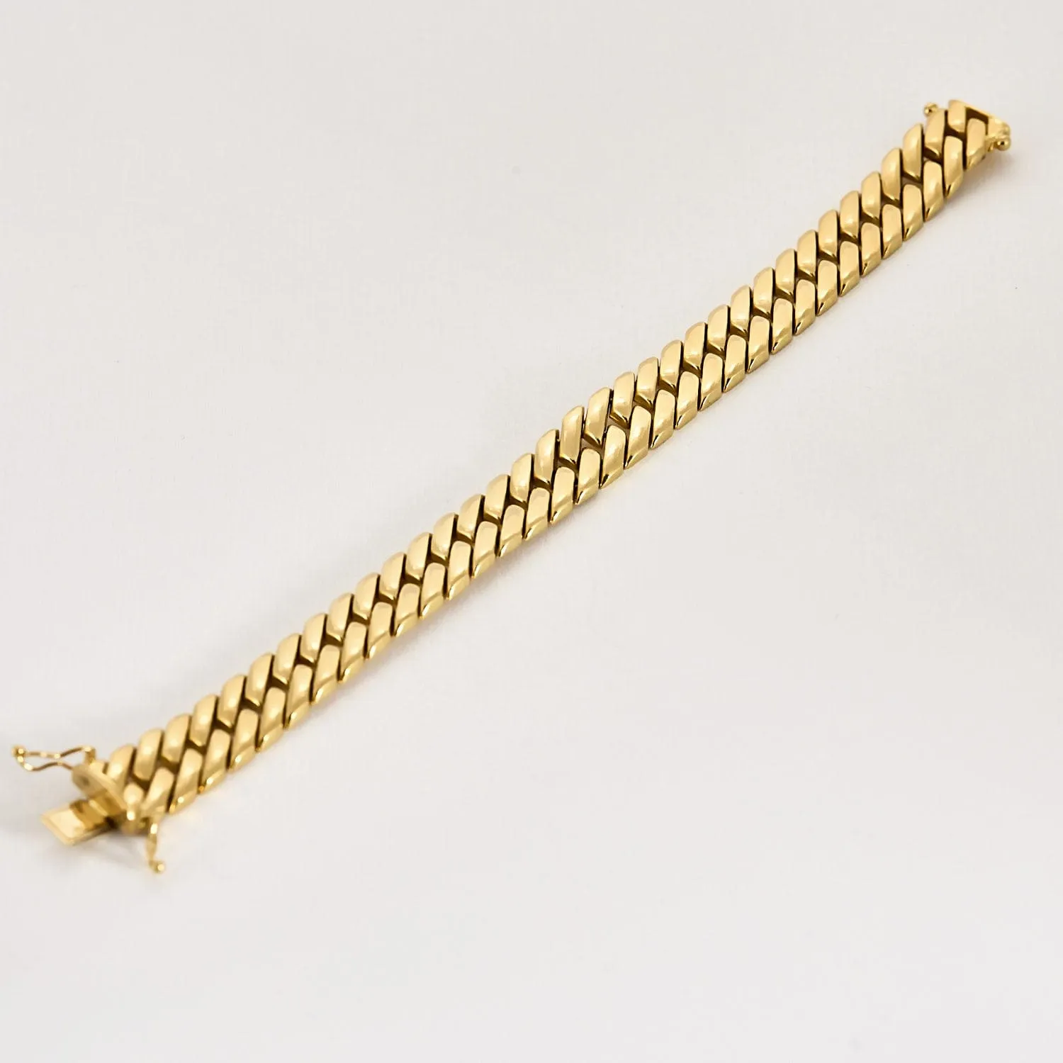 Bracelet composé d'une maille gourmette en or jaune sold by 58 Facettes product image thumbnail 4