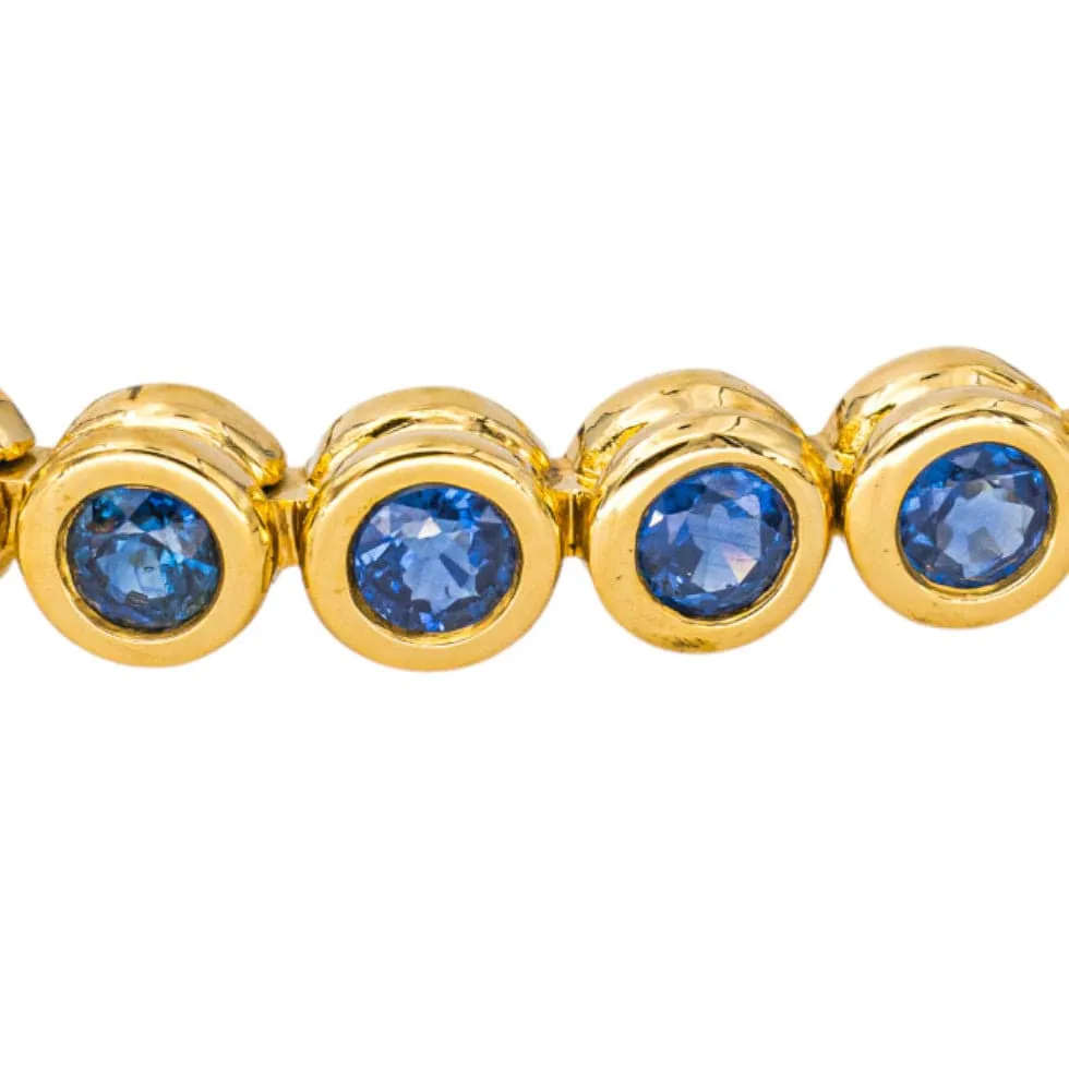 Bracelet tennis en or jaune 18 carats serti de saphirs sold by 58 Facettes product image thumbnail 3