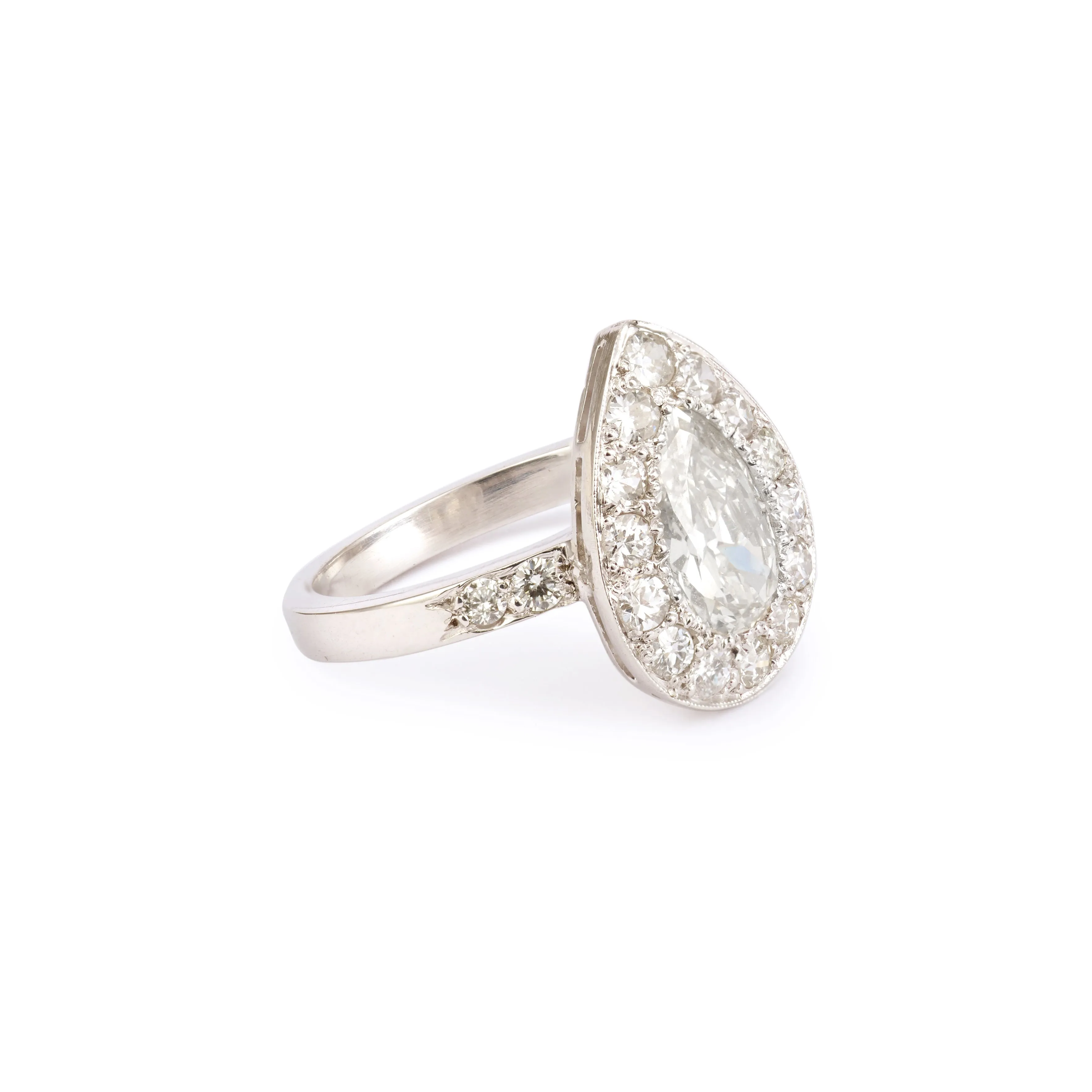 Bague Diamants Poire 1.90 Carats Platine Or Gris 18 Carats sold by 58 Facettes product image thumbnail 3