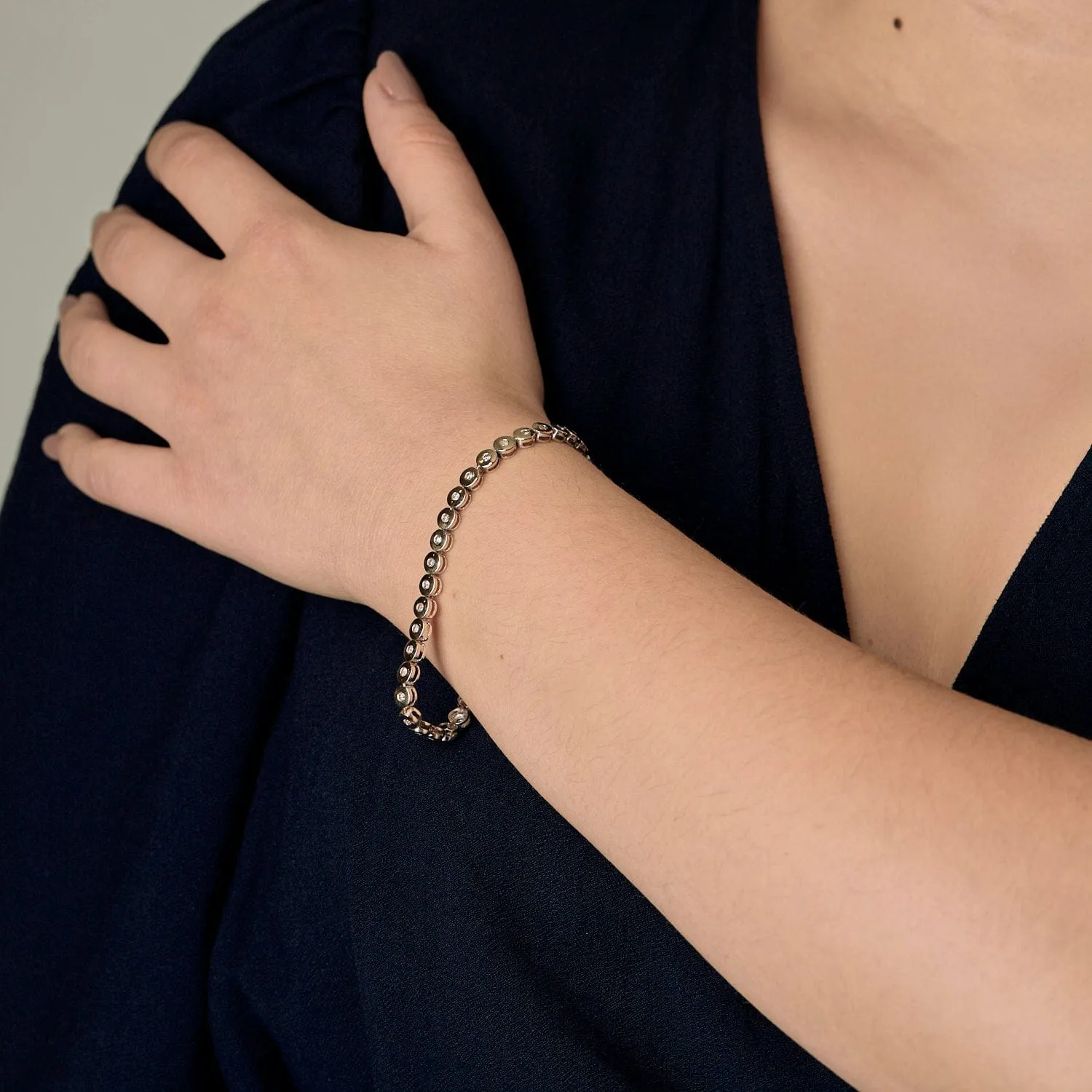 Bracelet en or blanc et diamants sold by 58 Facettes product image thumbnail 2