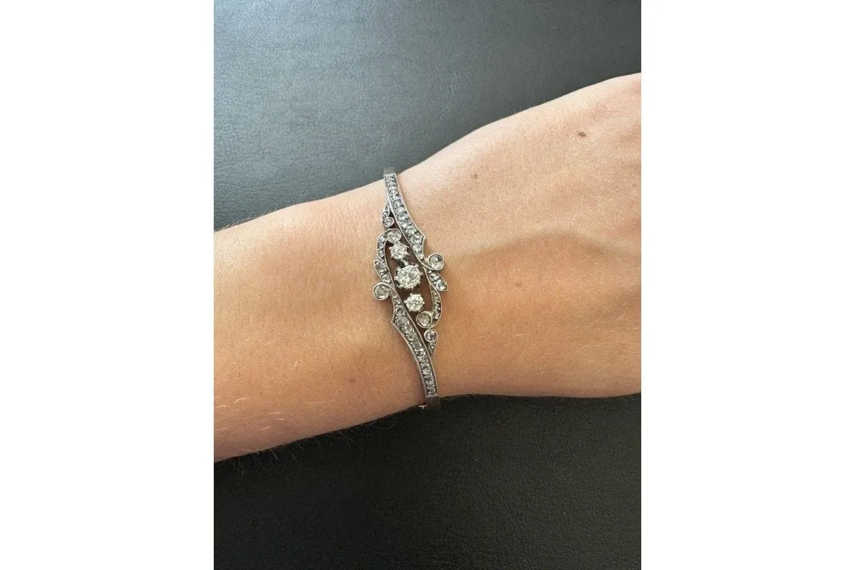 Bracelet ancien en or jaune avec diamants de 1,60 carat, France, début du XXe siècle sold by 58 Facettes product image thumbnail 2