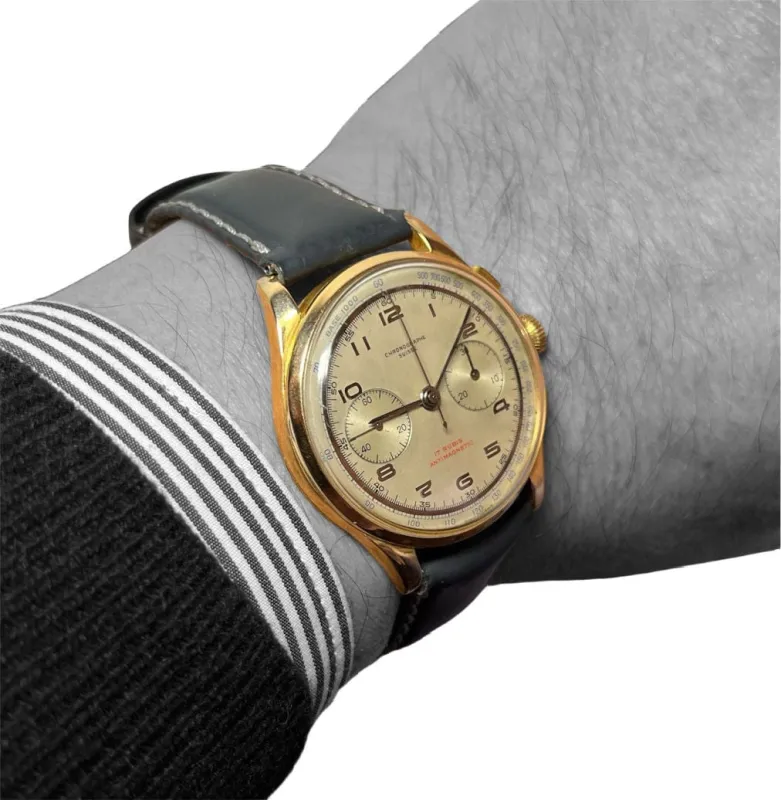 Chronographe Suisse, cronografo sold by 58 Facettes