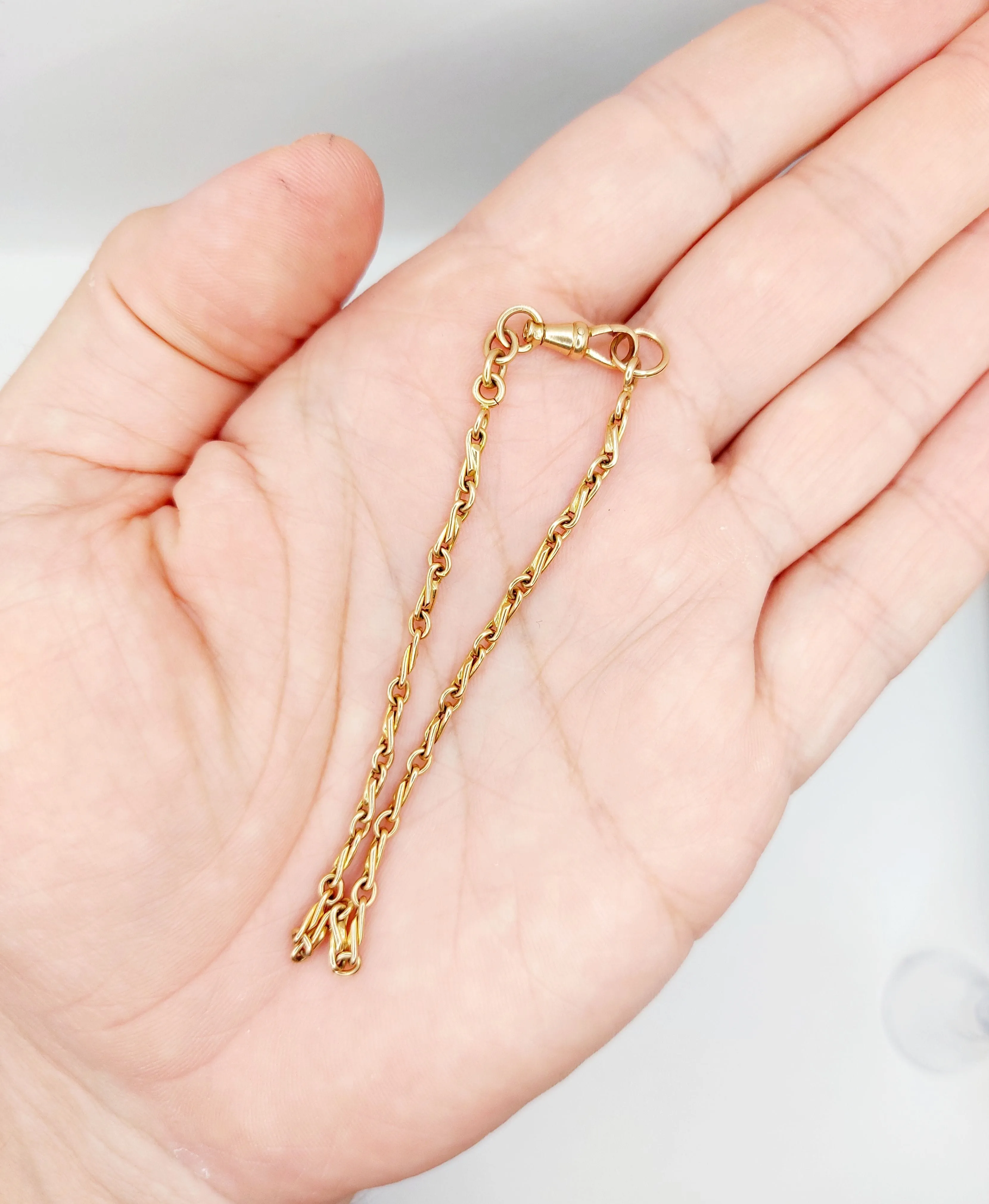 Bracelet antique, chaîne giletière de montre antique or rose (circa 1900) sold by 58 Facettes product image thumbnail 3