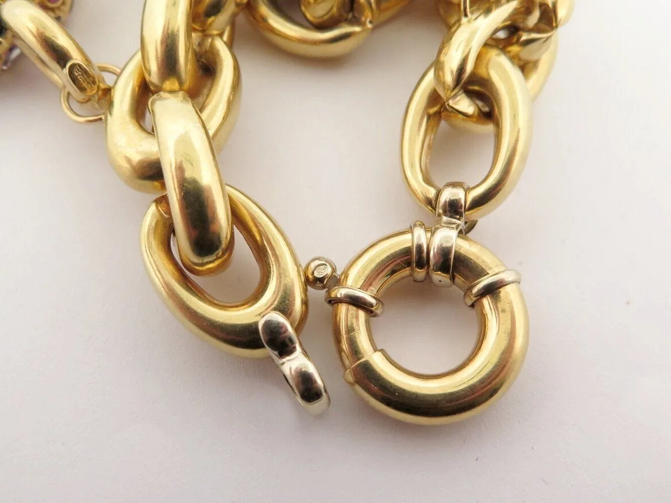 bracelet gourmette breloques coeur zodiac t18 or jaune 18k 90.5gr charms sold by 58 Facettes product image thumbnail 5