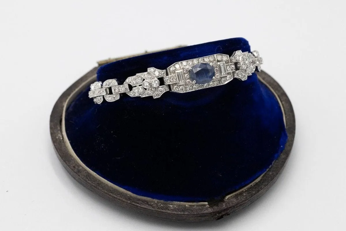 Bracelet exclusif en or blanc avec saphir et diamants de style Art Déco sold by 58 Facettes product image thumbnail 3