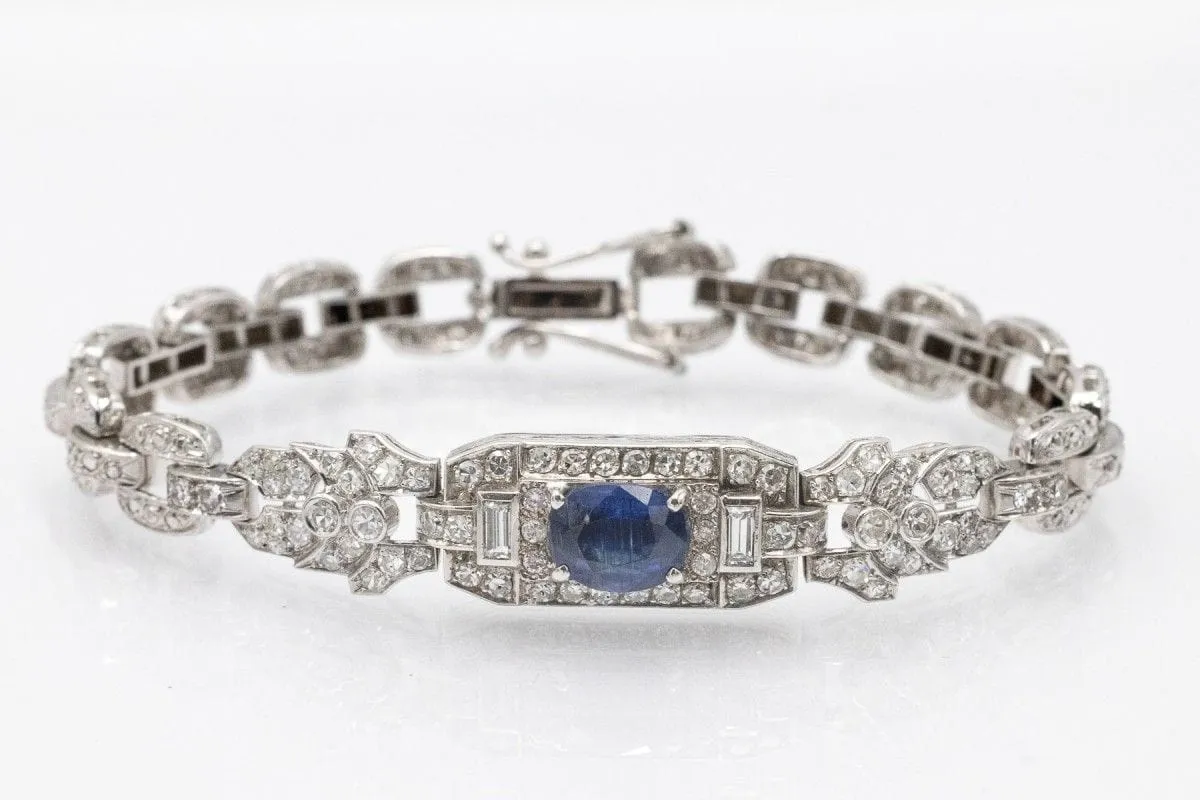 Bracelet exclusif en or blanc avec saphir et diamants de style Art Déco sold by 58 Facettes