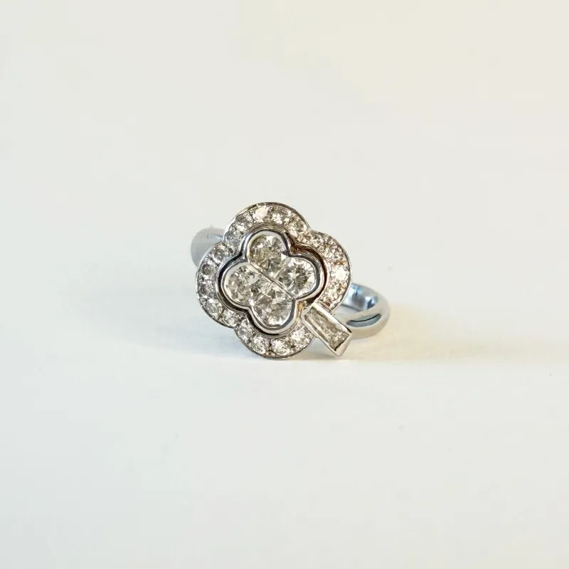Bague or blanc et diamants sold by 58 Facettes