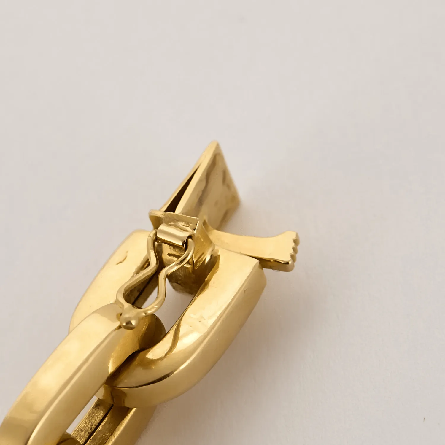 Bracelet en or jaune sold by 58 Facettes product image thumbnail 5