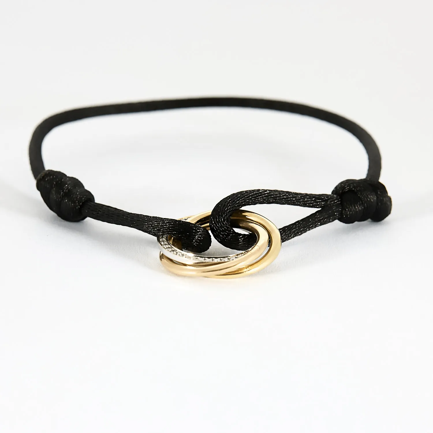 CARTIER - Bracelet Trinity en trois ors et diamants sold by 58 Facettes