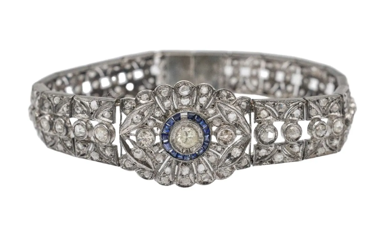 Bracelet ancien d'époque Art Déco, richement serti de pierres précieuses sold by 58 Facettes