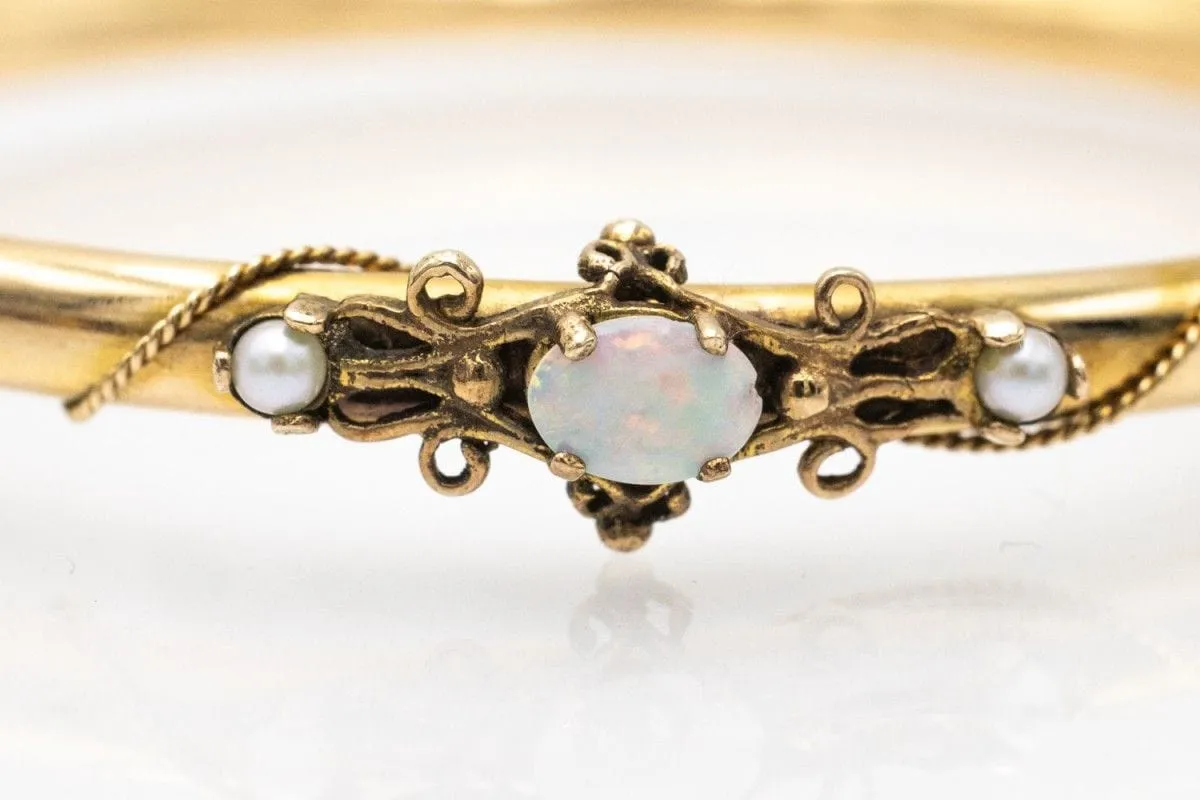 Bracelet en or jaune avec opales et perles, vers 1900 sold by 58 Facettes product image thumbnail 5