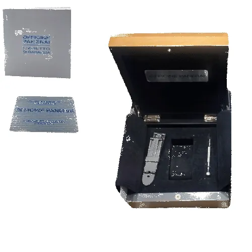 Panerai Montre Luminor Base sold by 58 Facettes