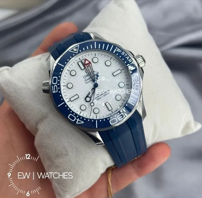 OMEGA - Seamaster Diver 300 42 mm 210.32.42.20.04.002 CAOUTCHOUC BLANC sold by 58 Facettes product image thumbnail 5