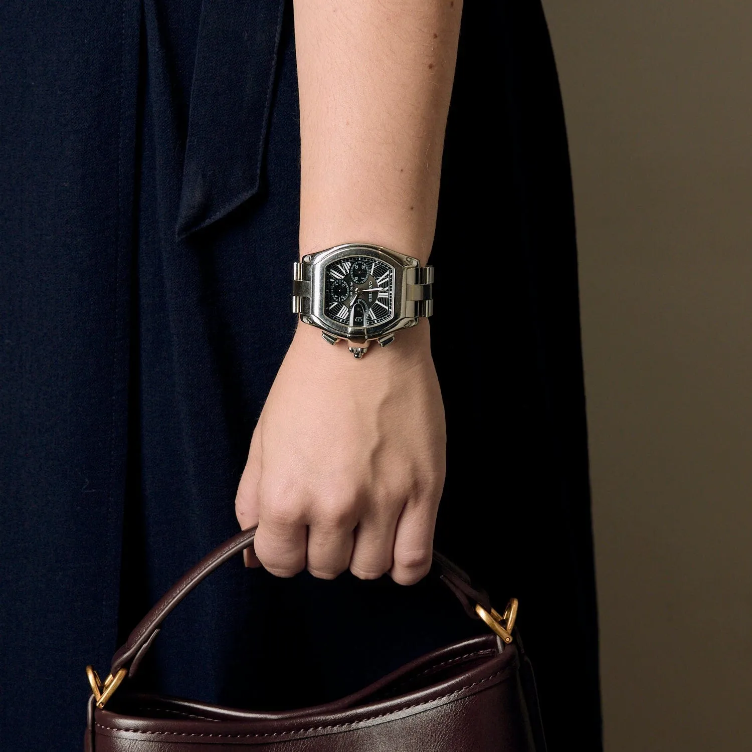 CARTIER - Roadster Chronographe - Montre en acier à boitier tonneau à mouvement automatique sold by 58 Facettes product image thumbnail 2