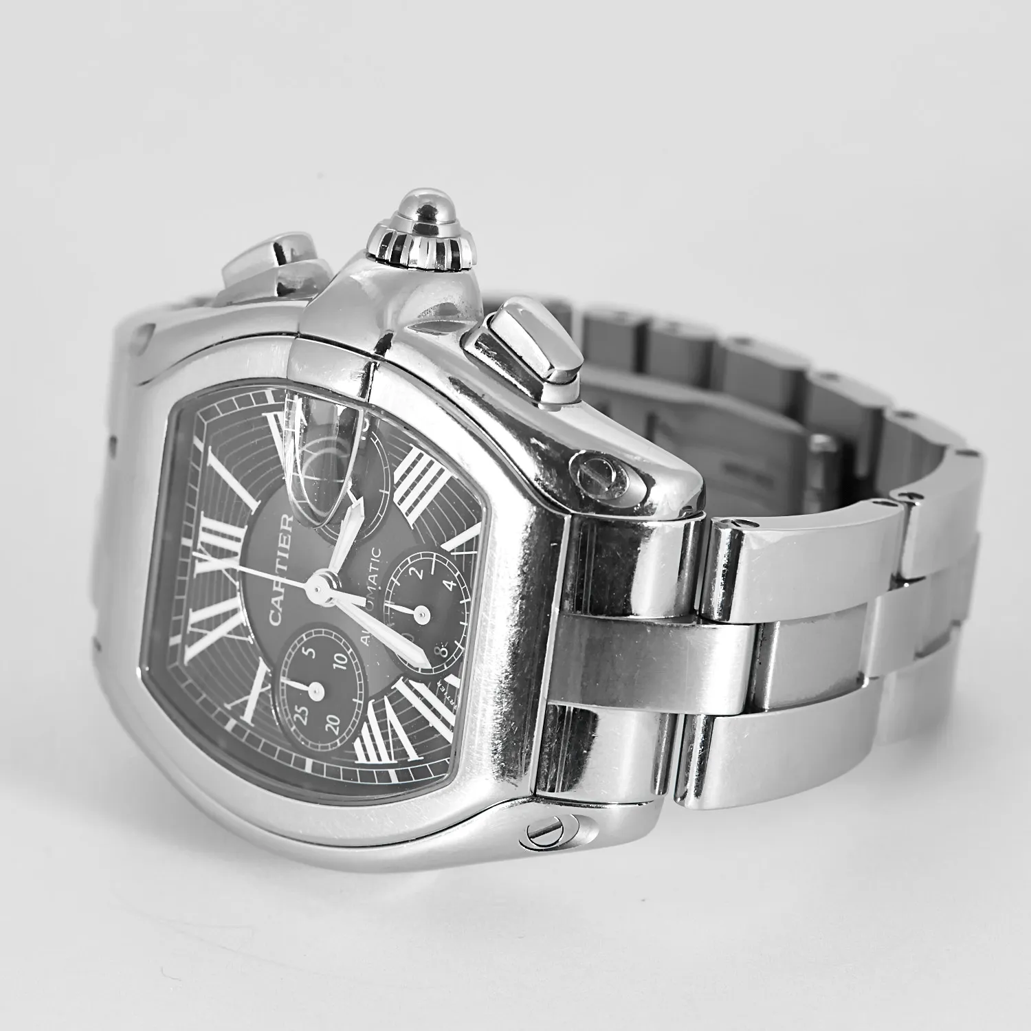 CARTIER - Roadster Chronographe - Montre en acier à boitier tonneau à mouvement automatique sold by 58 Facettes product image thumbnail 4