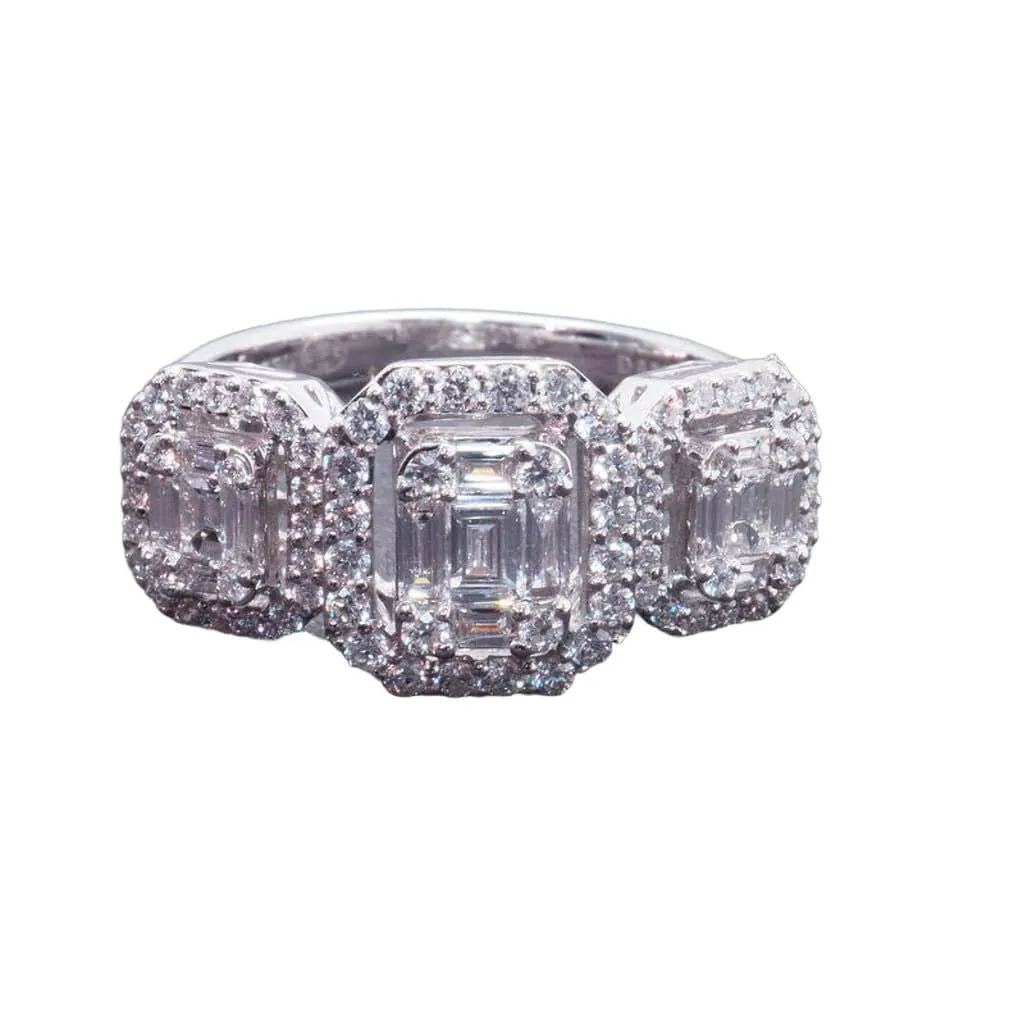 Bague or blanc diamants sold by 58 Facettes